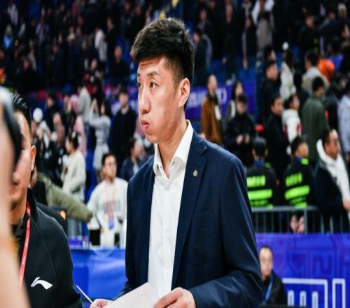 何峻毅,秒惊险夺冠,游泳春锦赛,金年会首页,金年会平台,金年会娱乐,金年会官网